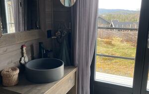 Scandinavian Elegance with Mountain & Lake Vistas - Hemsedal Municipality, Norway