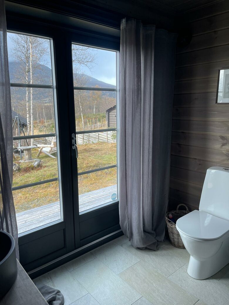 Scandinavian Elegance with Mountain & Lake Vistas - Hemsedal Municipality, Norway