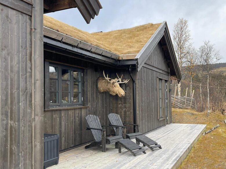 Scandinavian Elegance with Mountain & Lake Vistas - Hemsedal Municipality, Norway