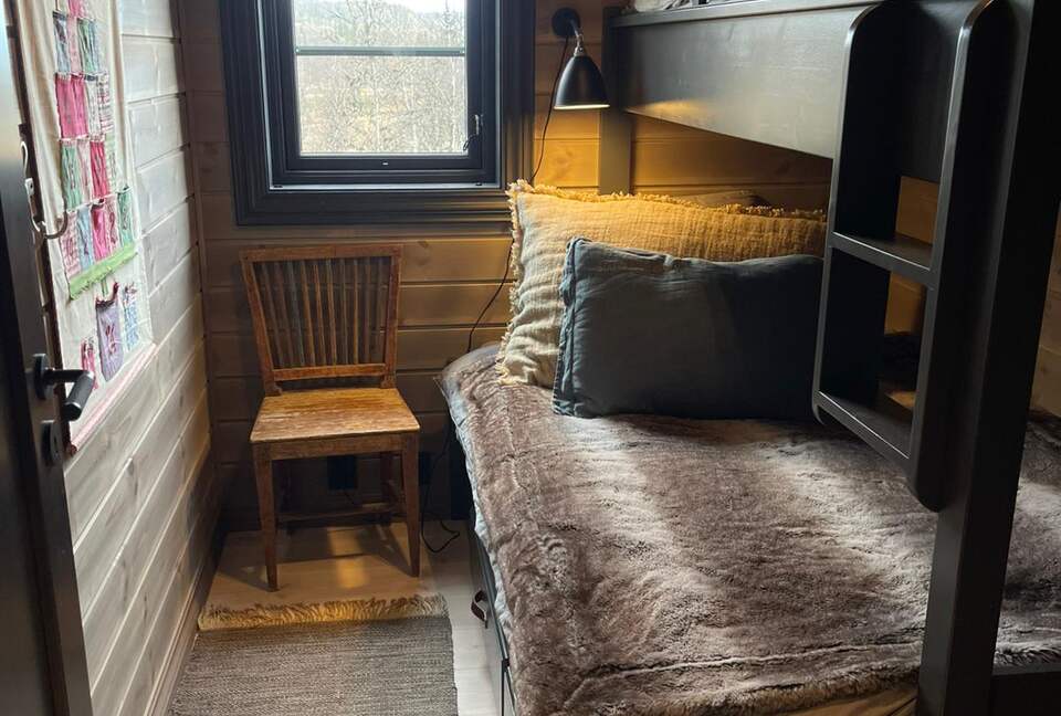 Scandinavian Elegance with Mountain & Lake Vistas - Hemsedal Municipality, Norway