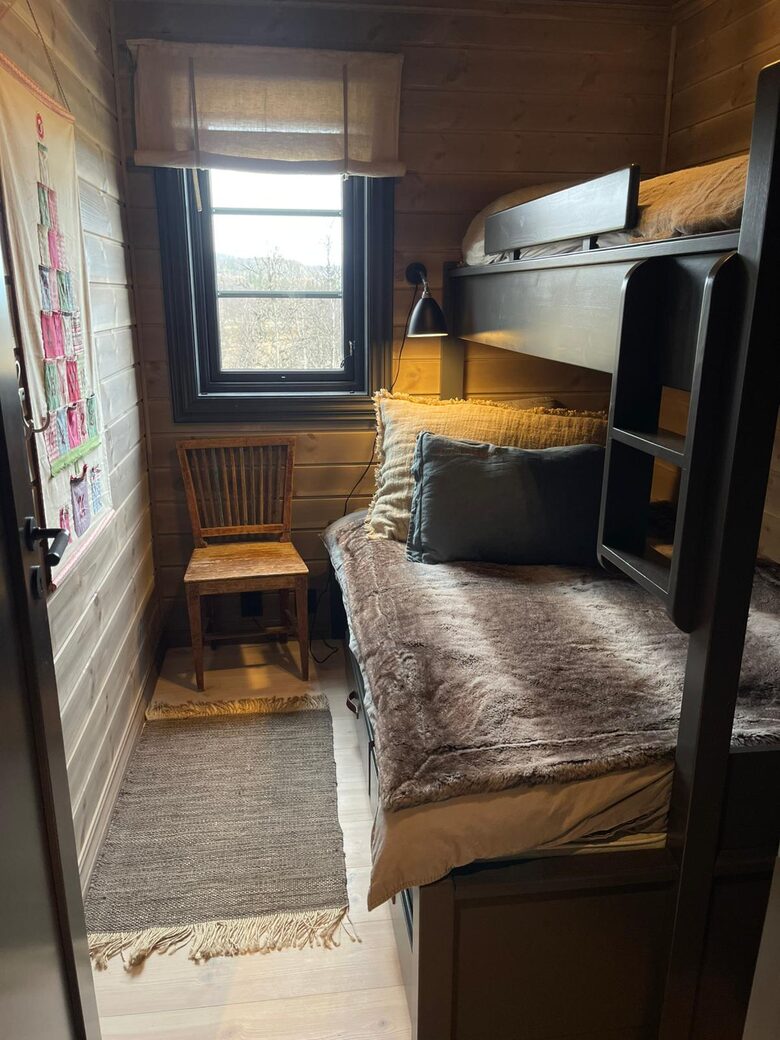 Scandinavian Elegance with Mountain & Lake Vistas - Hemsedal Municipality, Norway