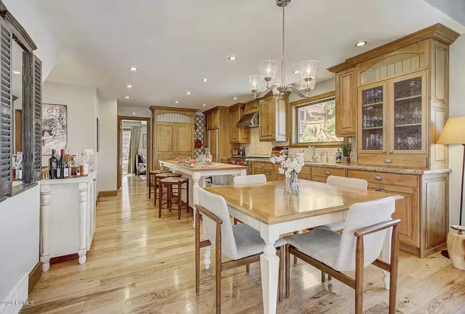 Park City Hideaway with Direct Lift Access & Cozy Fireplaces - Park City, Utah