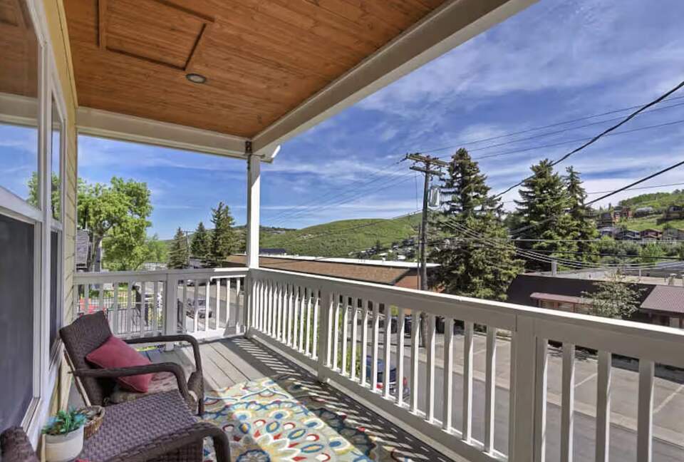 Park City Hideaway with Direct Lift Access & Cozy Fireplaces - Park City, Utah