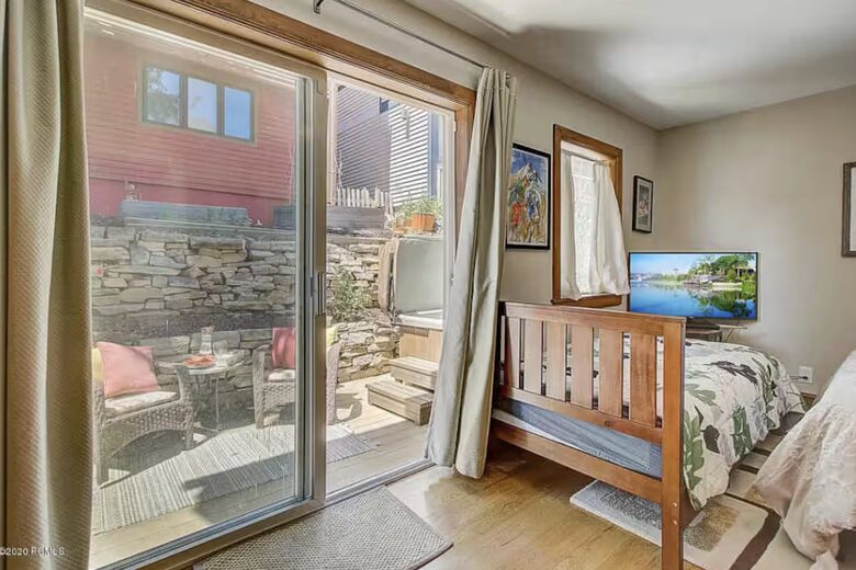 Park City Hideaway with Direct Lift Access & Cozy Fireplaces - Park City, Utah