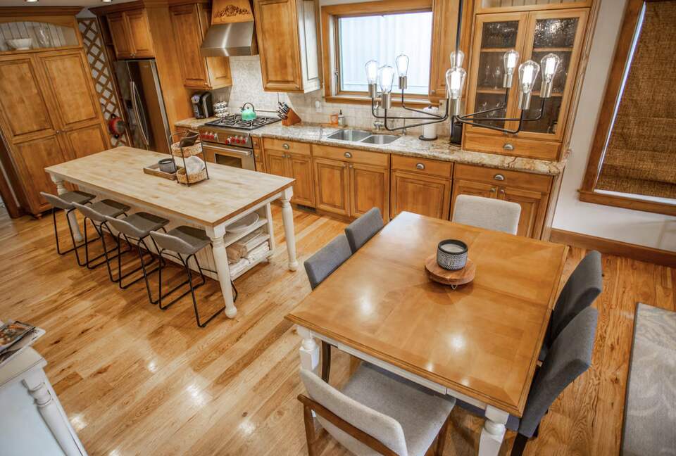 Park City Hideaway with Direct Lift Access & Cozy Fireplaces - Park City, Utah