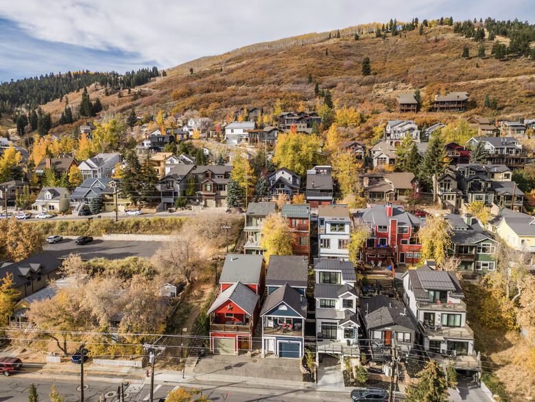 Park City Hideaway with Direct Lift Access & Cozy Fireplaces - Park City, Utah