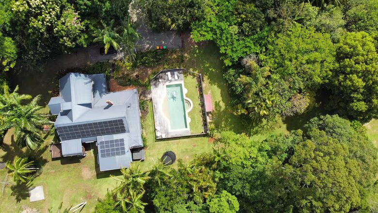 Tropical Family Oasis Minutes from Main Street Byron - Ewingsdale, Australia