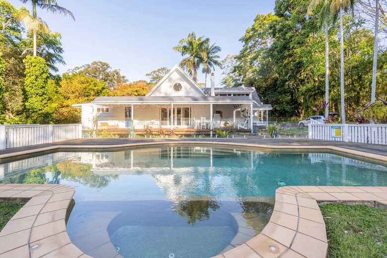 Tropical Family Oasis Minutes from Main Street Byron - Ewingsdale, Australia