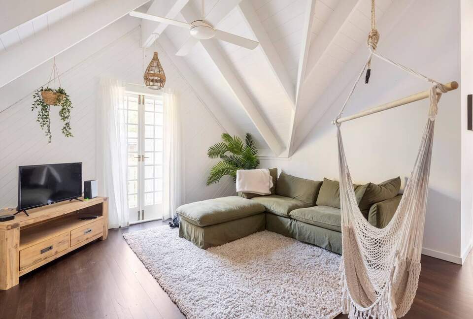 Tropical Family Oasis Minutes from Main Street Byron - Ewingsdale, Australia