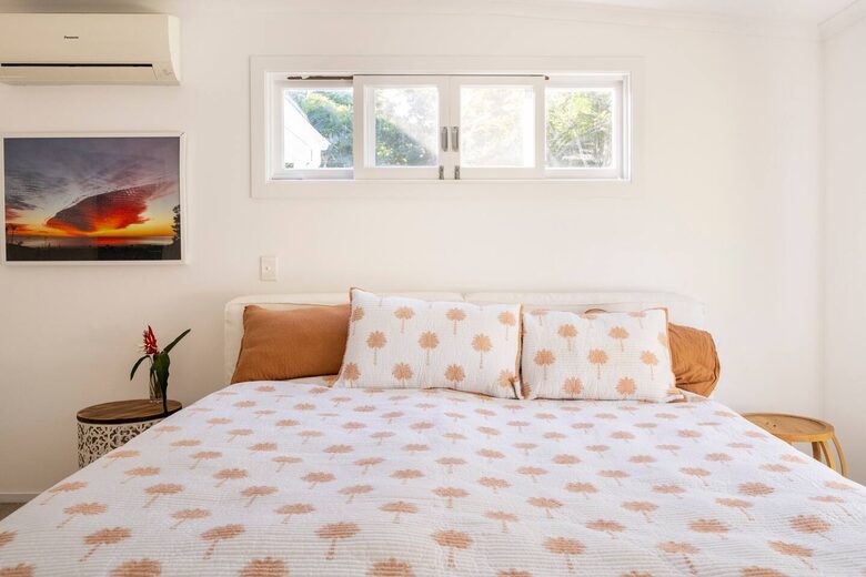 Tropical Family Oasis Minutes from Main Street Byron - Ewingsdale, Australia