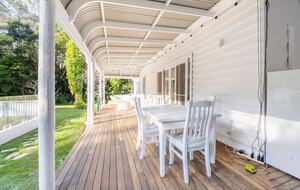 Tropical Family Oasis Minutes from Main Street Byron - Ewingsdale, Australia