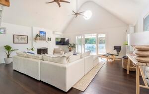 Tropical Family Oasis Minutes from Main Street Byron - Ewingsdale, Australia