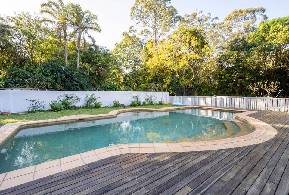 Tropical Family Oasis Minutes from Main Street Byron - Ewingsdale, Australia