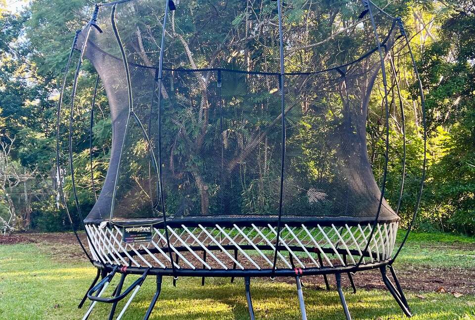 Tropical Family Oasis Minutes from Main Street Byron - Ewingsdale, Australia