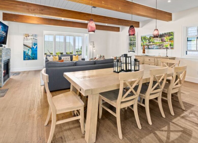 Harborview Retreat with Coastal Charm - Friday Harbor, Washington