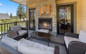 Harborview Retreat with Coastal Charm - Friday Harbor, Washington