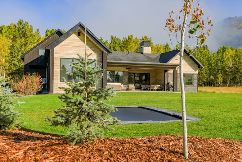 Elevated Living in Star Valley Ranch - Star Valley Ranch, Wyoming