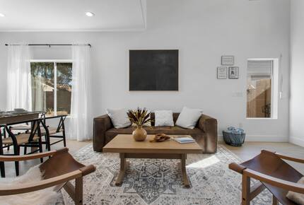 Stylish Desert Escape Minutes from the Las Vegas Strip - North Las Vegas, Nevada