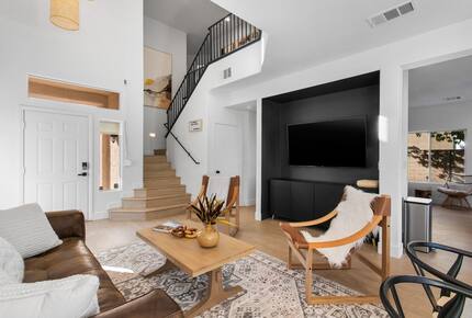 Stylish Desert Escape Minutes from the Las Vegas Strip - North Las Vegas, Nevada