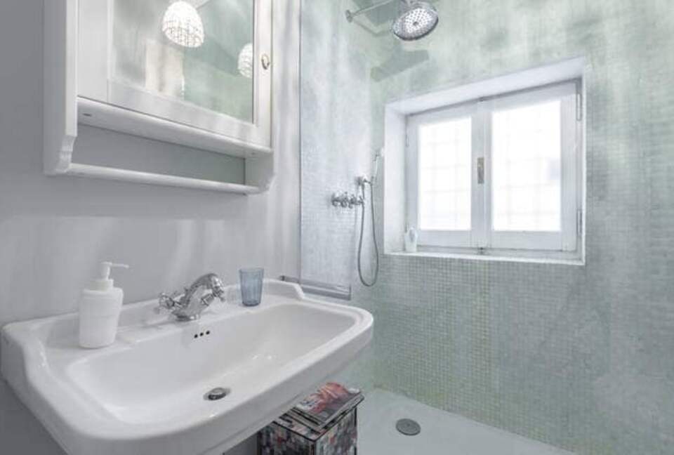 Charming Roman Apartment Near Piazza Navona - Rome, Italy