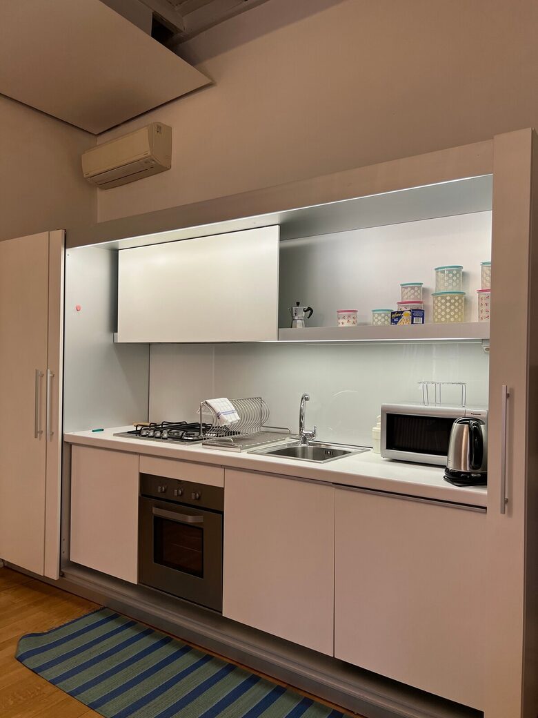 Charming Roman Apartment Near Piazza Navona - Rome, Italy