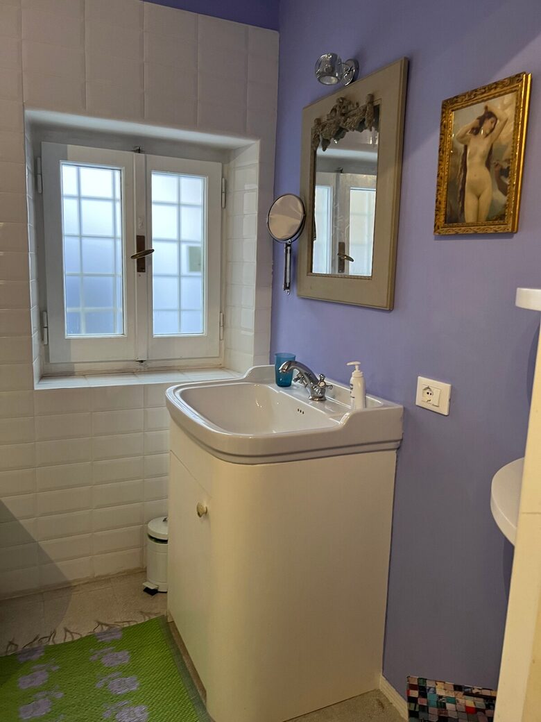 Charming Roman Apartment Near Piazza Navona - Rome, Italy