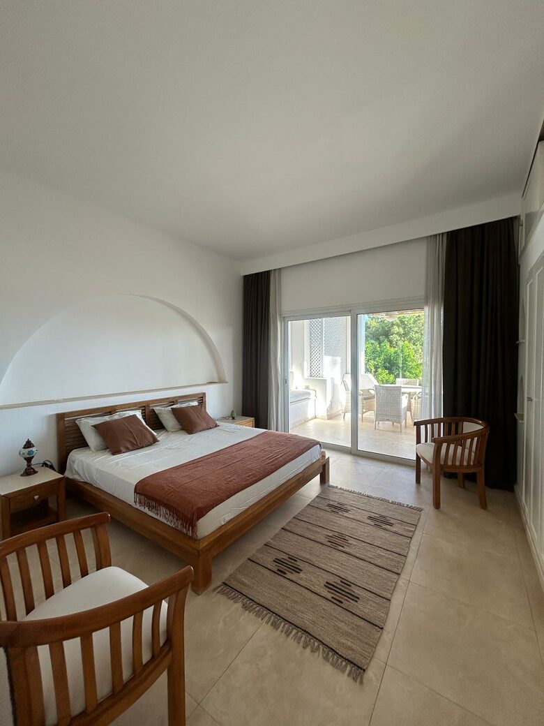 Elegant Sea-View Apartment in Domina Coral Bay - Sharm El Sheikh, Egypt