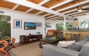 Waimea Bay Oceanfront - Haleiwa, Oahu, Hawaii