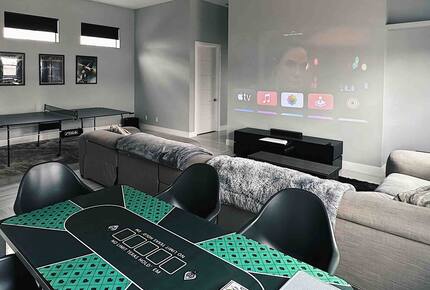 Stylish Chandler Escape with Outdoor Kitchen & Cinema Room - Chandler, Arizona