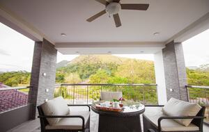 Bella Villa - Your Island Escape - Coron, Philippines