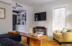 Modern Country Escape on a 117-Acre Farm - Livingston Manor, New York