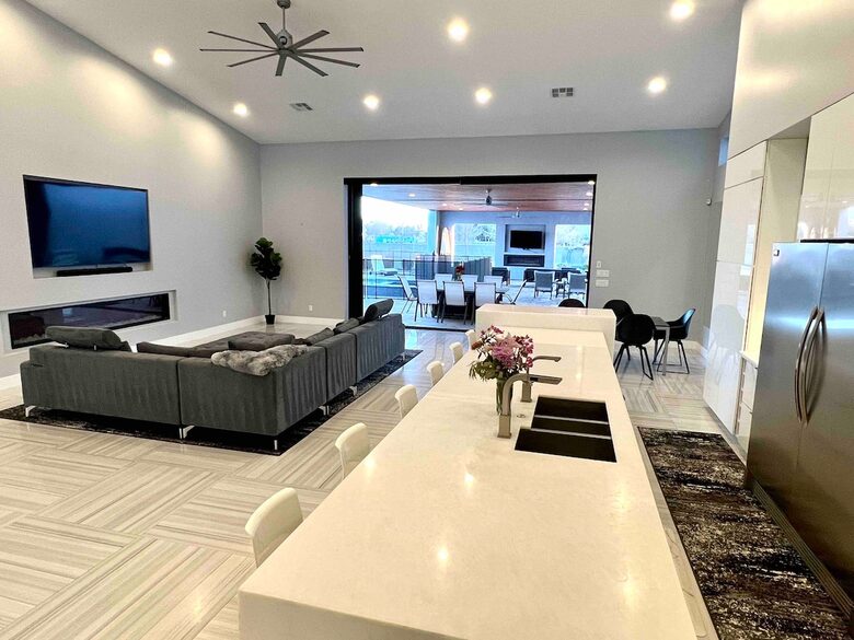 Stylish Chandler Escape with Outdoor Kitchen & Cinema Room - Chandler, Arizona