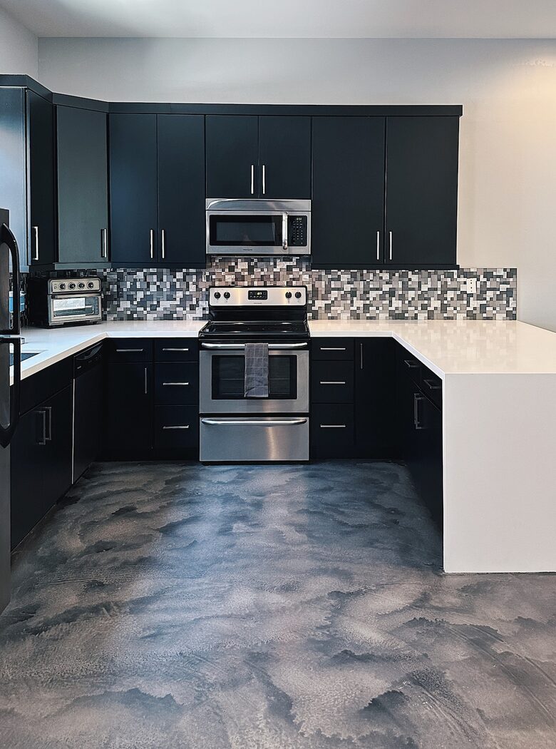 Stylish Chandler Escape with Outdoor Kitchen & Cinema Room - Chandler, Arizona