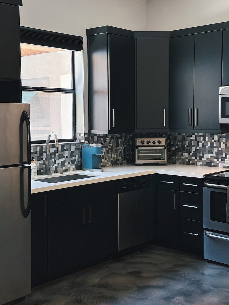 Stylish Chandler Escape with Outdoor Kitchen & Cinema Room - Chandler, Arizona