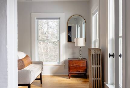 Modern Country Escape on a 117-Acre Farm - Livingston Manor, New York