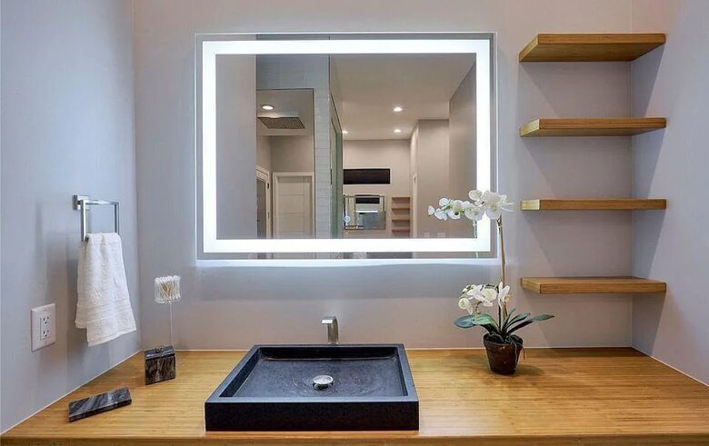 Stylish Chandler Escape with Outdoor Kitchen & Cinema Room - Chandler, Arizona