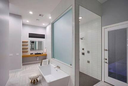 Stylish Chandler Escape with Outdoor Kitchen & Cinema Room - Chandler, Arizona