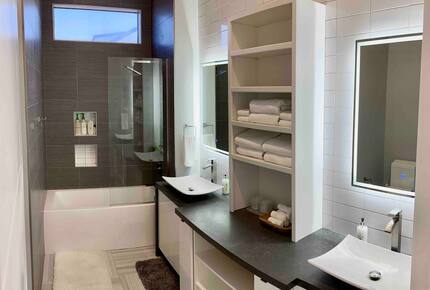 Stylish Chandler Escape with Outdoor Kitchen & Cinema Room - Chandler, Arizona