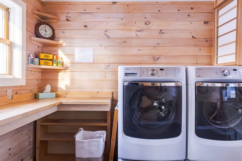 Modern Country Escape on a 117-Acre Farm - Livingston Manor, New York