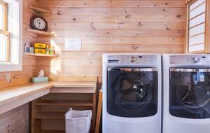 Modern Country Escape on a 117-Acre Farm - Livingston Manor, New York