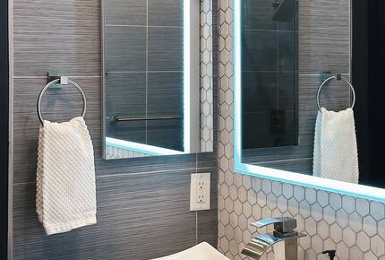 Stylish Chandler Escape with Outdoor Kitchen & Cinema Room - Chandler, Arizona