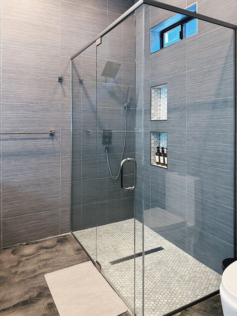 Stylish Chandler Escape with Outdoor Kitchen & Cinema Room - Chandler, Arizona