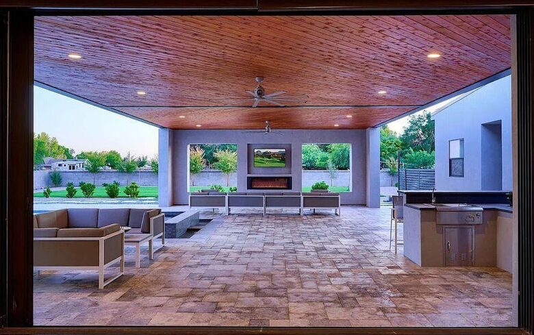 Stylish Chandler Escape with Outdoor Kitchen & Cinema Room - Chandler, Arizona