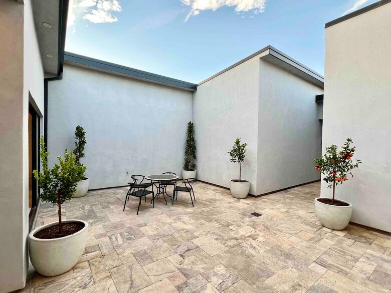 Stylish Chandler Escape with Outdoor Kitchen & Cinema Room - Chandler, Arizona