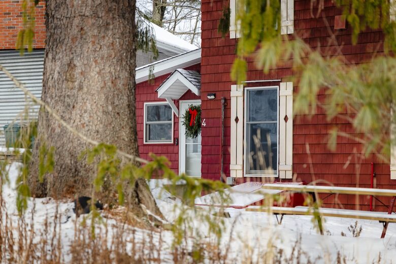 Modern Country Escape on a 117-Acre Farm - Livingston Manor, New York