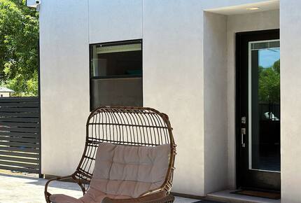 Stylish Chandler Escape with Outdoor Kitchen & Cinema Room - Chandler, Arizona