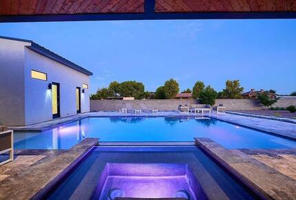 Stylish Chandler Escape with Outdoor Kitchen & Cinema Room - Chandler, Arizona