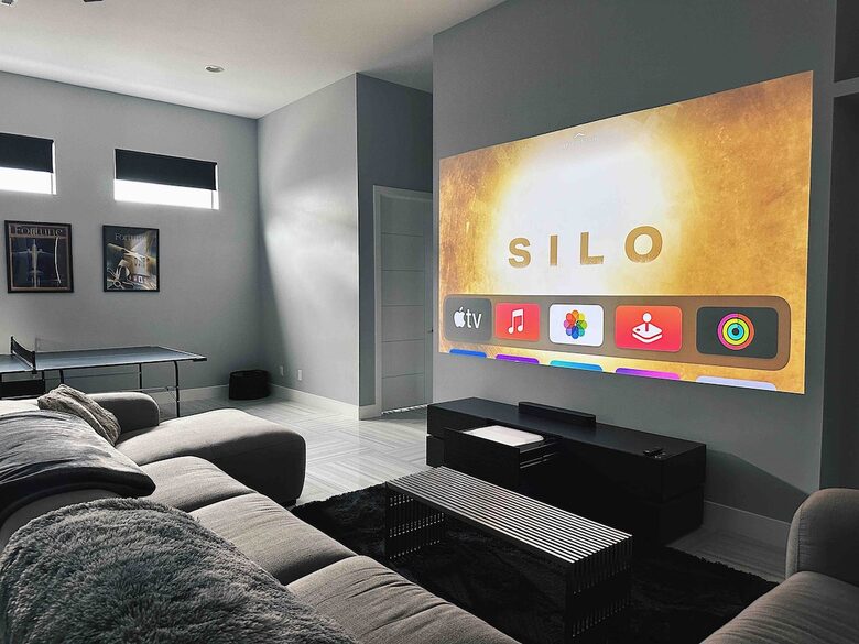 Stylish Chandler Escape with Outdoor Kitchen & Cinema Room - Chandler, Arizona