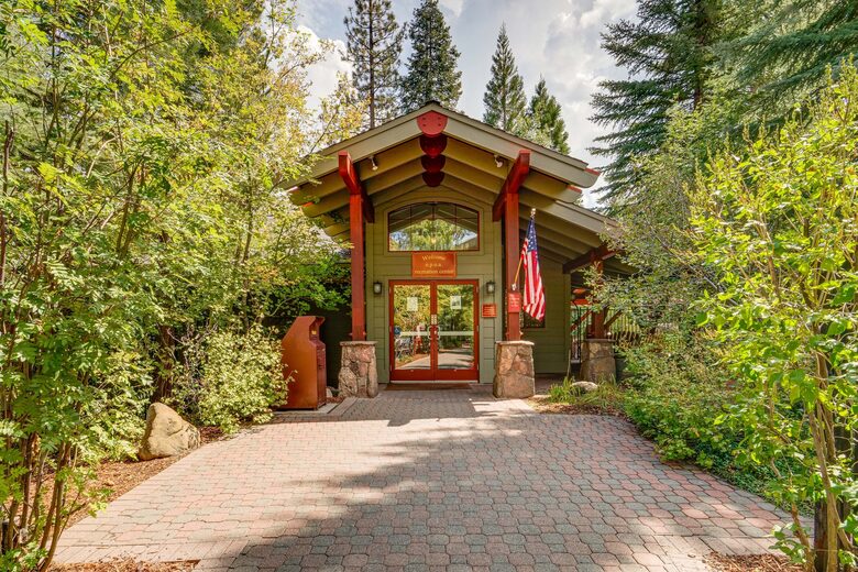 Northstar Alpine Ski In/Out Condo - Truckee, California