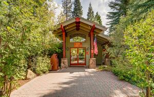 Northstar Alpine Ski In/Out Condo - Truckee, California